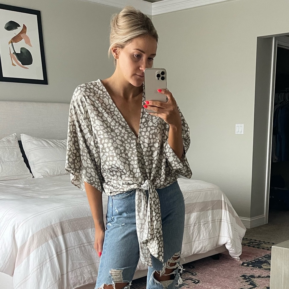 VICI Leopard Cream/White Blouse